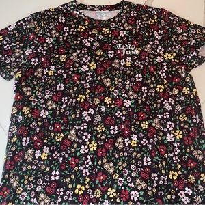Teddy Fresh Flower Print Short Sleeve Size L